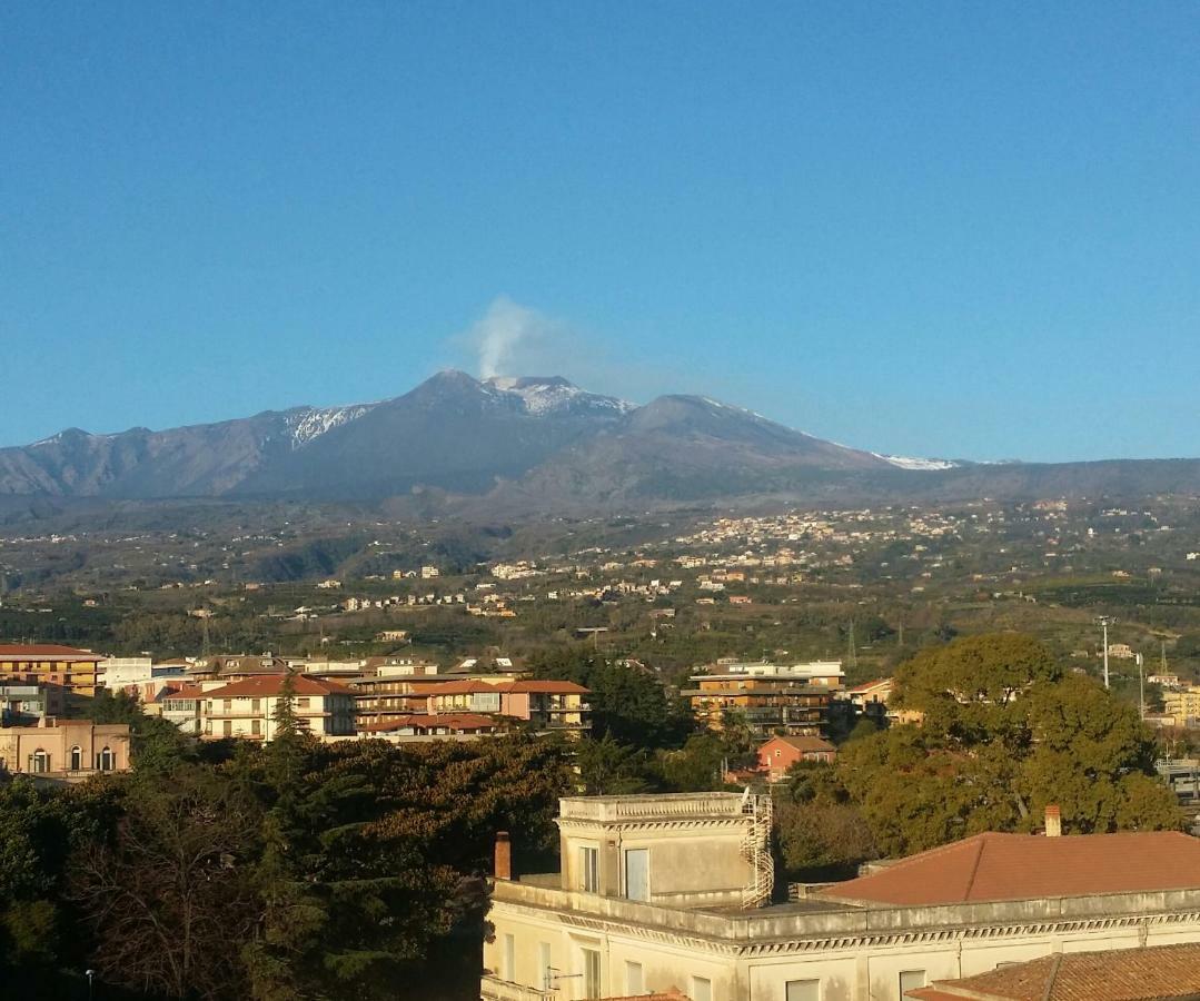 リポストCasa Donna Rosaria Tra Etna E Taorminaアパートメント エクステリア 写真